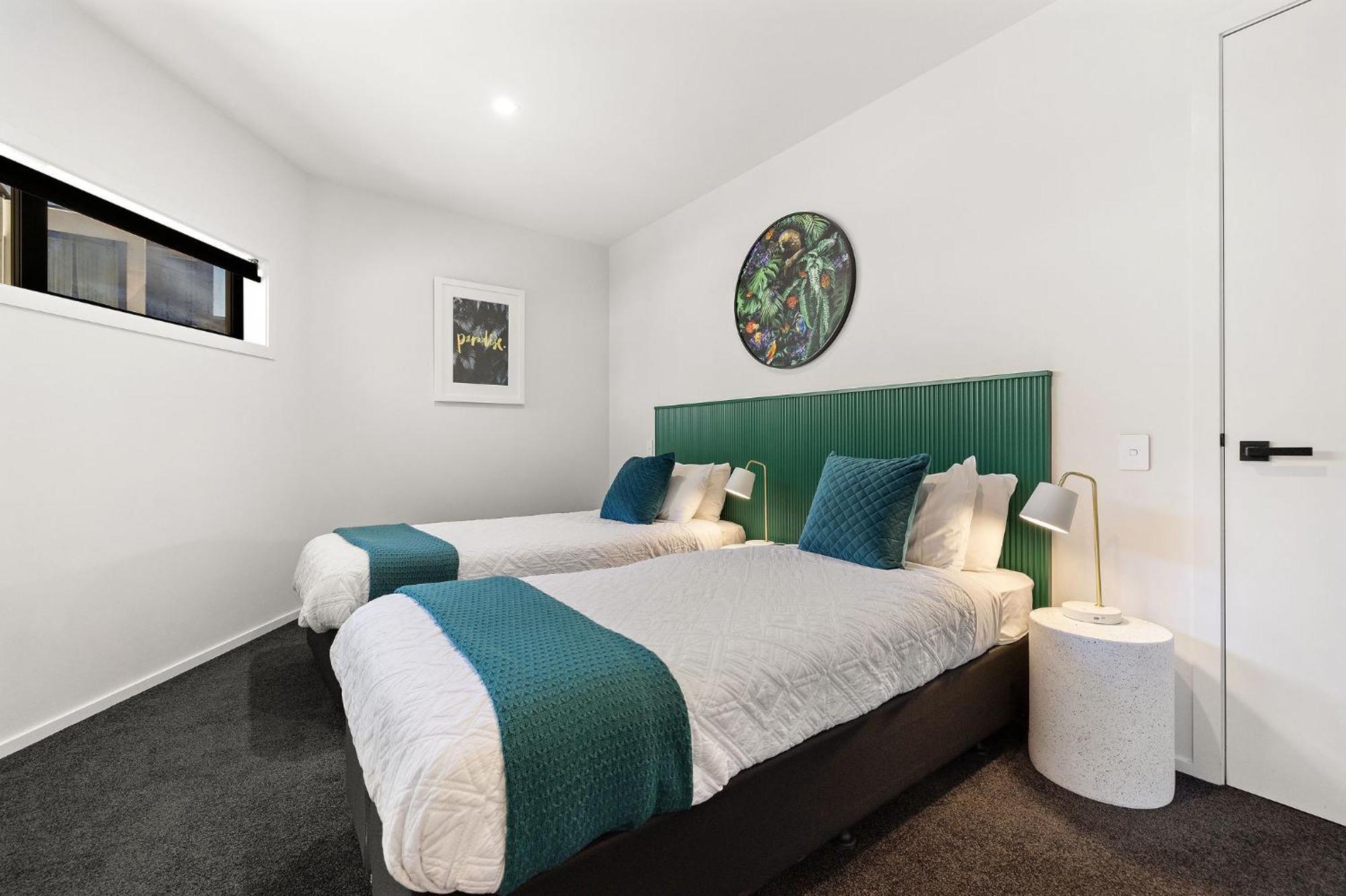 Homestead Retreat - 2 Bedroom - Lake View Queenstown Bagian luar foto